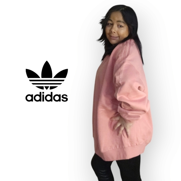ADIDAS WOMENS PINK OVERSIZED MEDIUM -1X SWEATSHIRT - Picture 4 of 6